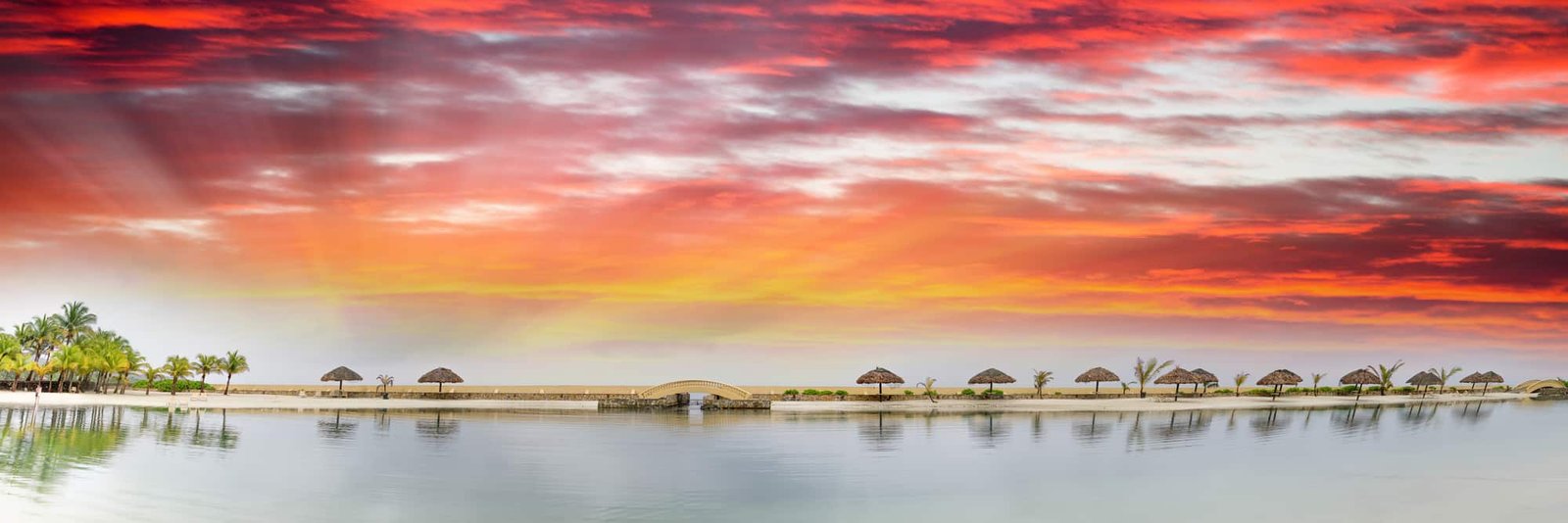 Beautiful sunset panoramic view of Roatan beach, Honduras.