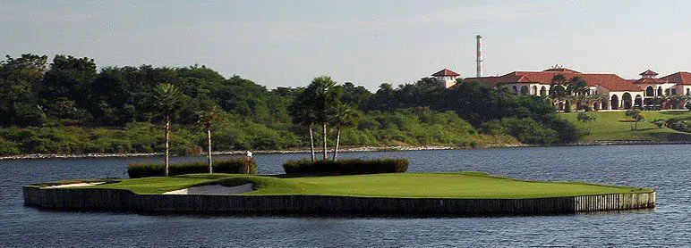 Amata-golf course-in-Thailand-hole 17