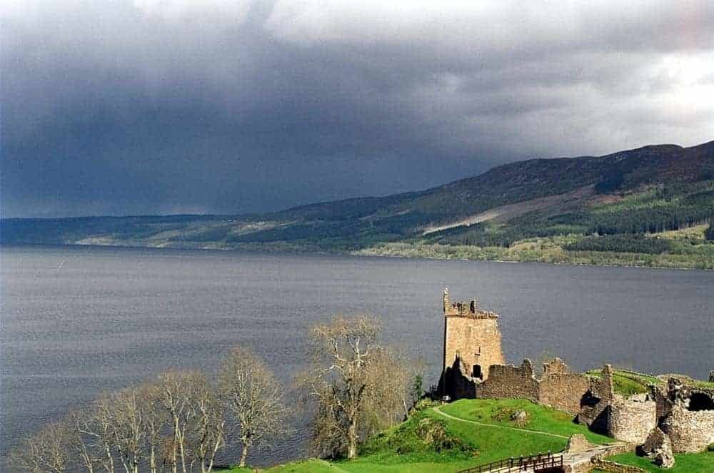 Loch- Ness-Scotland 