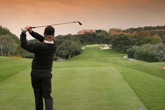 Costa del Sol golf courses. Valderrama hul 3 ser nemt ud ikke