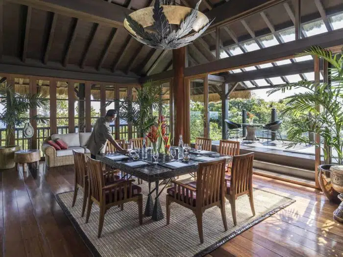 Shangri-la, boracy. treetop villa 21 deck