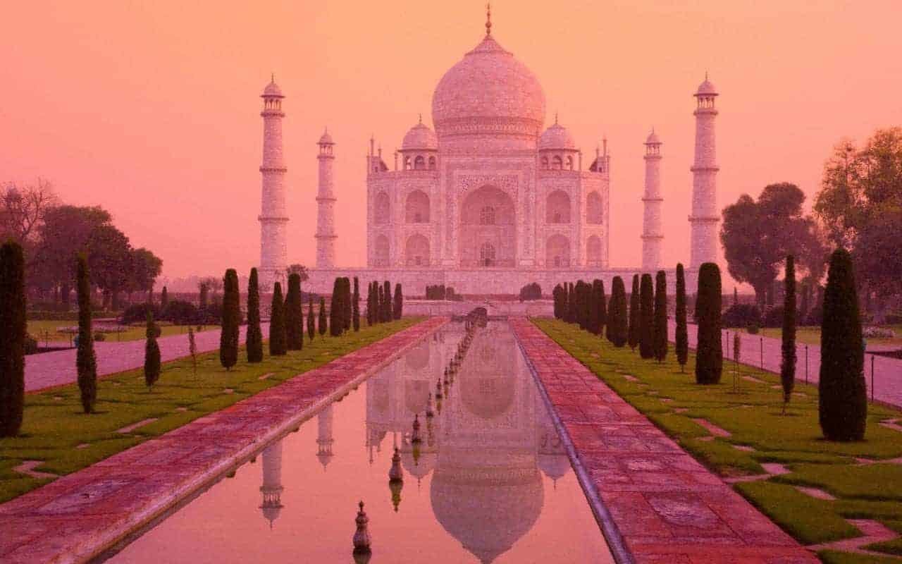 taj mahal sunrise
