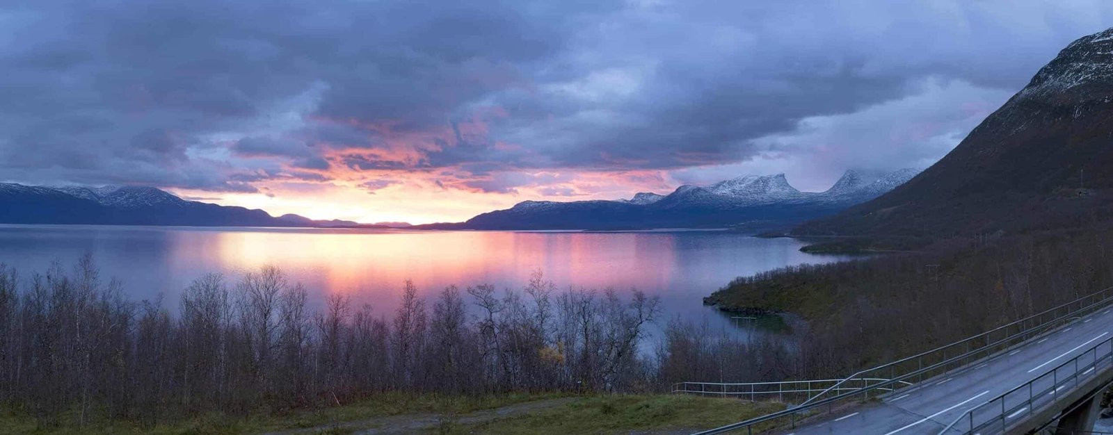 Light morning to the viewpoint at Abisko, Sweden.