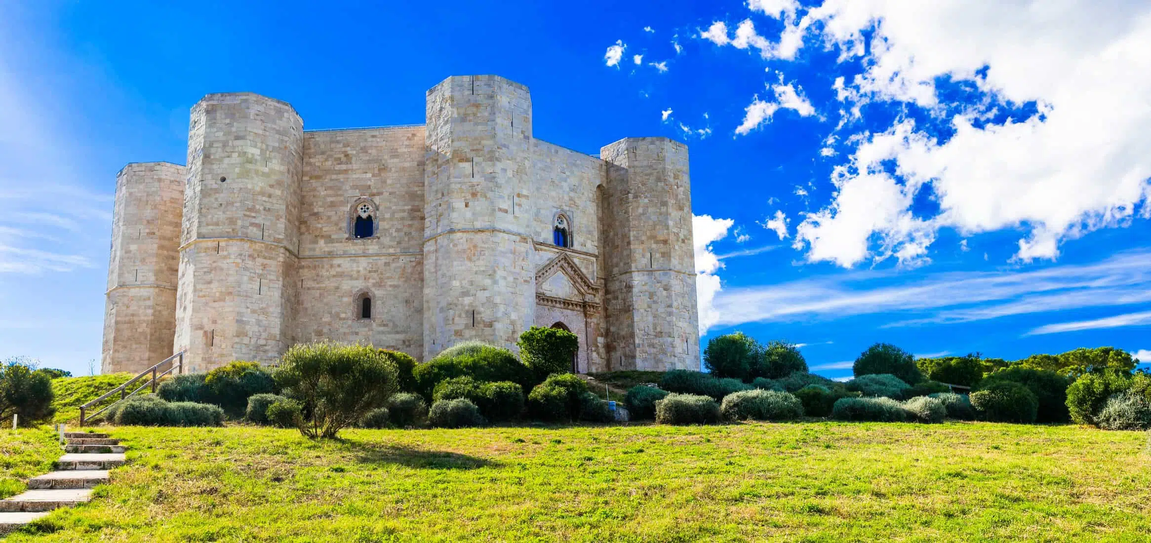 Unique octagonal castle Castel del Monte, Puglia, Italy.