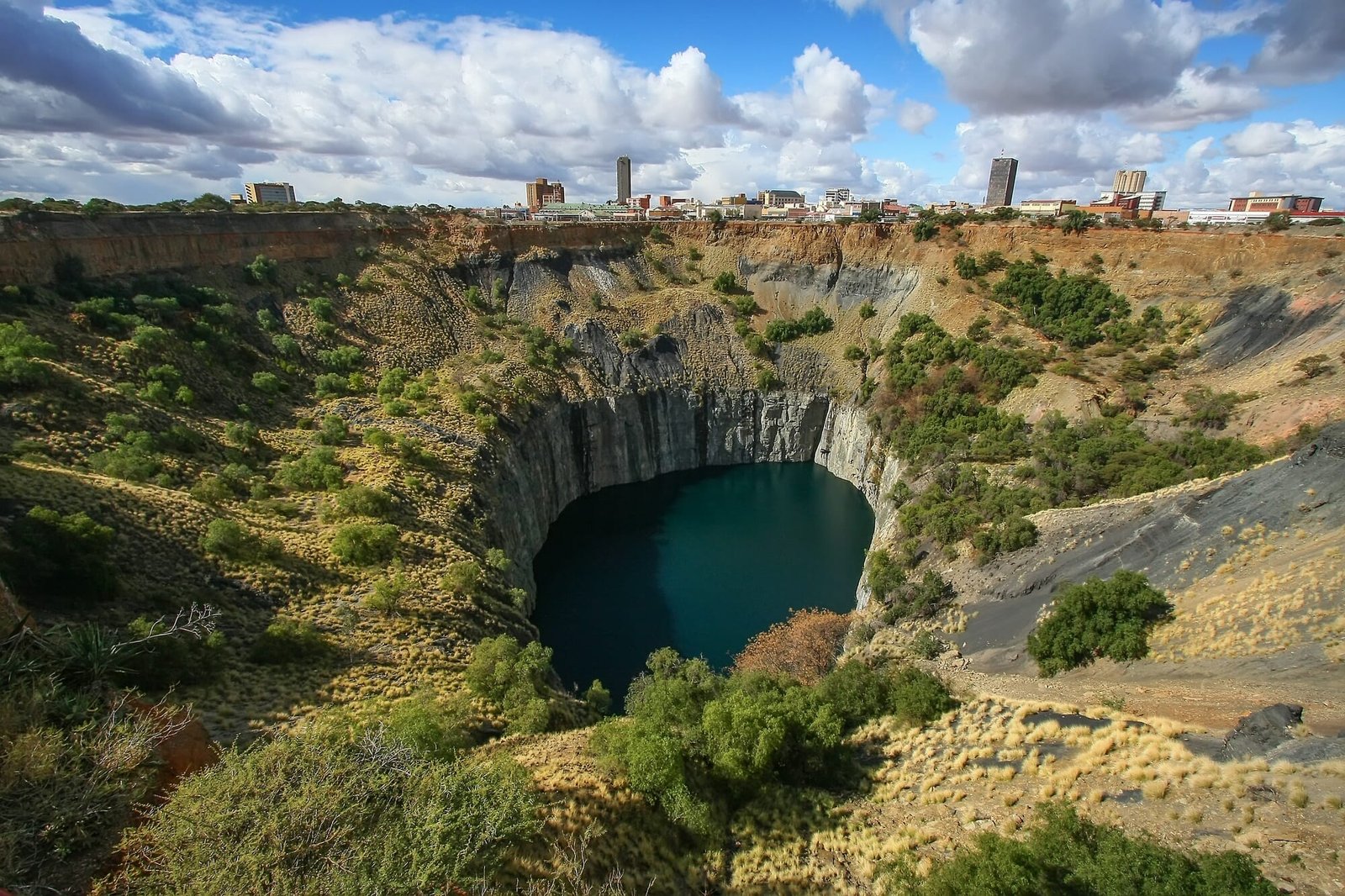 Historic Kimberly diamond mine world heritage site