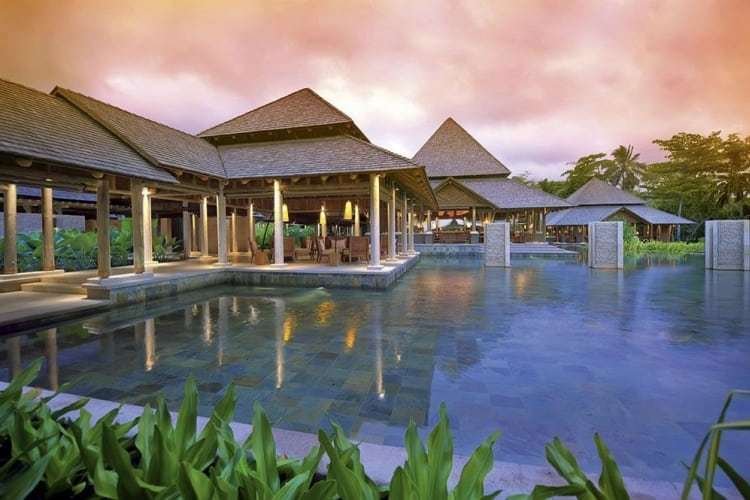 Seychelles, Constance Ephelia Resort - Outdoor Pool