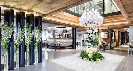 Ultima luxury travel