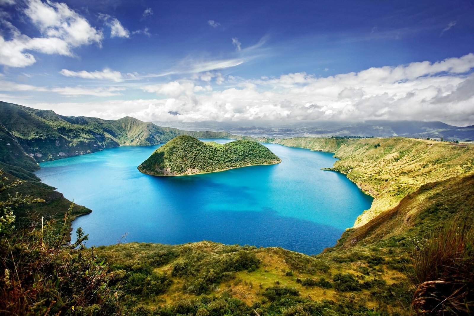 Ecuador, volcano lake