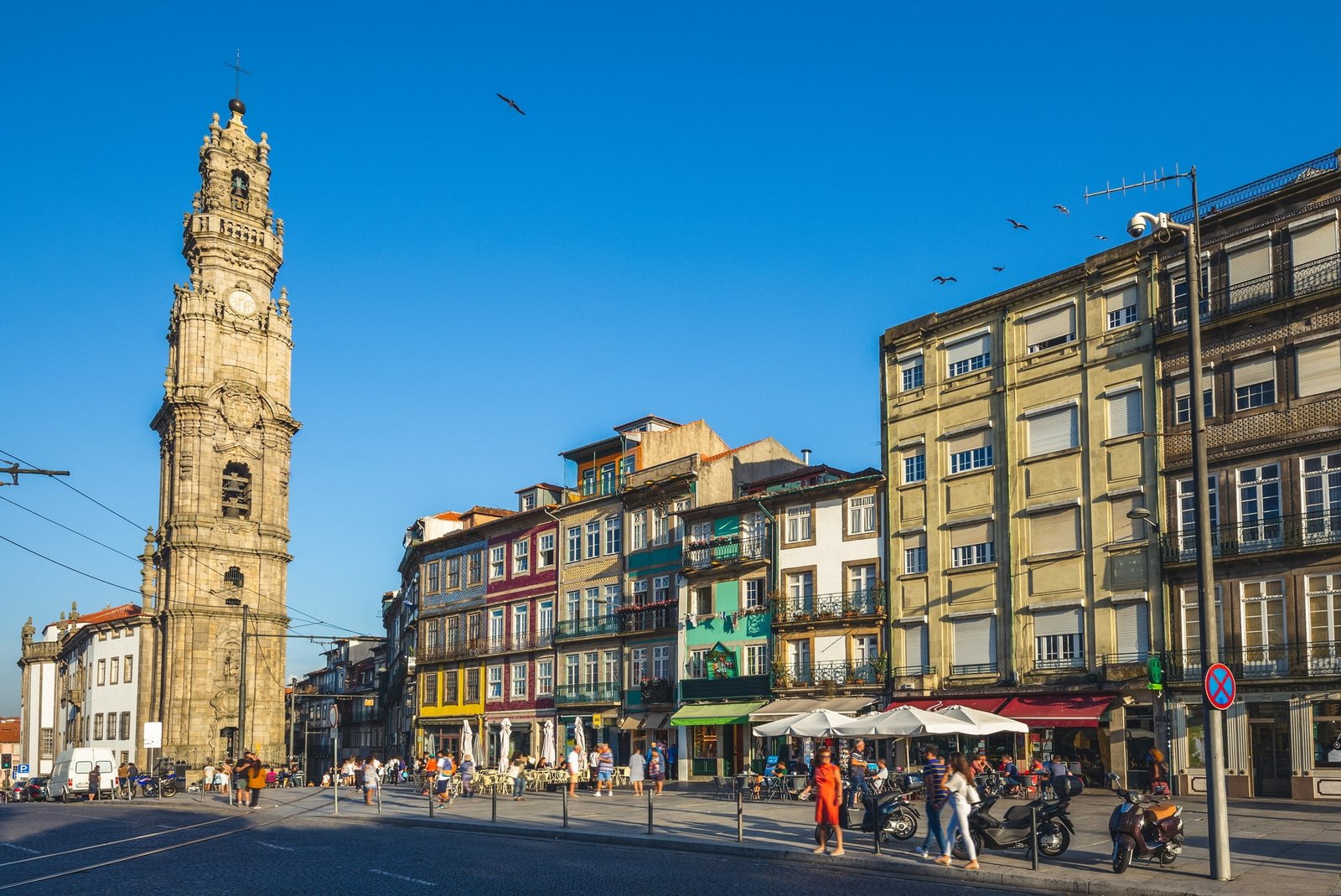 Clerigos Tower, a bell tower of Clerigos Church