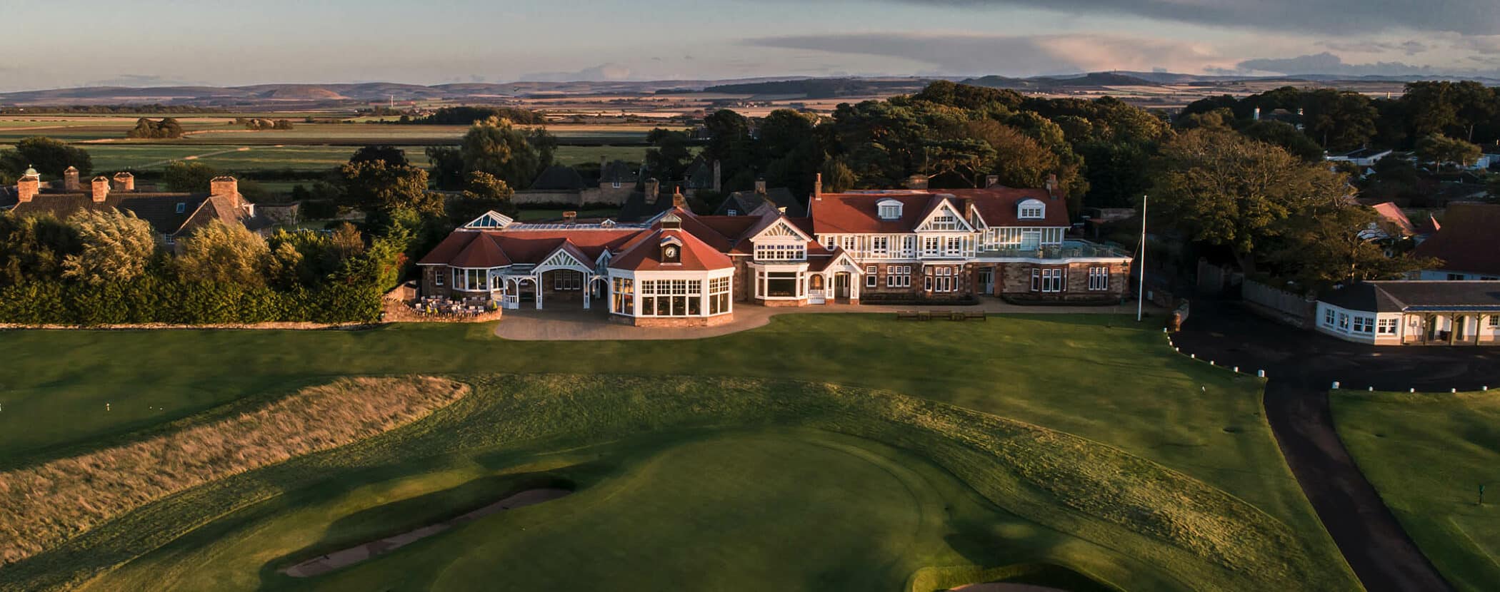 Muirfield Golf Course-18th-green-clubhouse