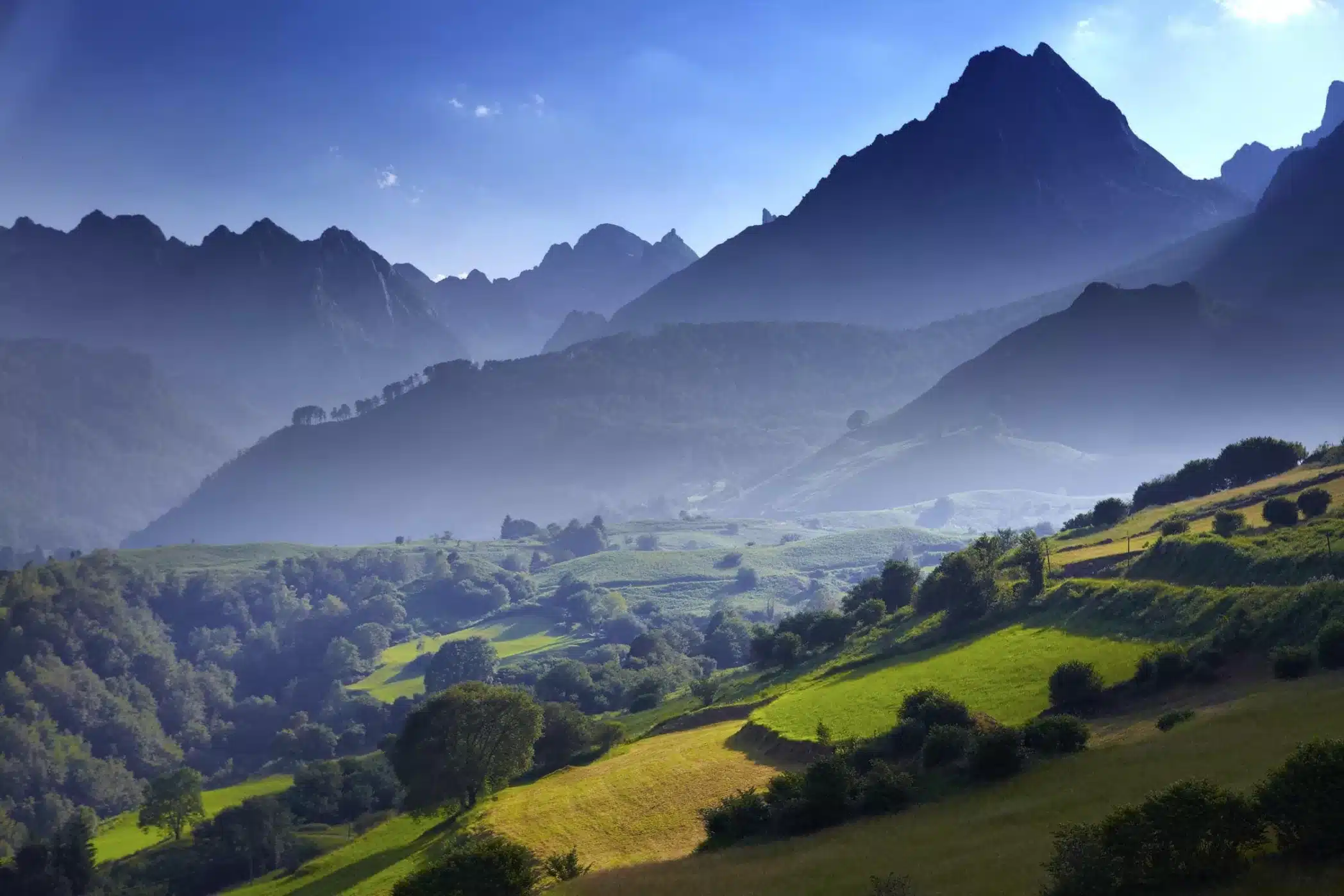 The Pyrenees, a majestic mountain range stretching approximately 430 kilometers (267 miles) between France and Spain, lure travelers with their awe-inspiring landscapes, rich cultural heritage and diverse range of activities. Nestled in this rugged terrain lies Andorra, a small landlocked country that contributes its own unique charm to the Pyrenees experience.