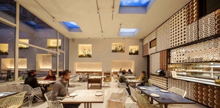 Spain has a rich and diverse culiDisfrutar.20 best restaurants in Spain?nary scene, with many excellent restaurants across the country. Here are 20 of the best restaurants in Spain.