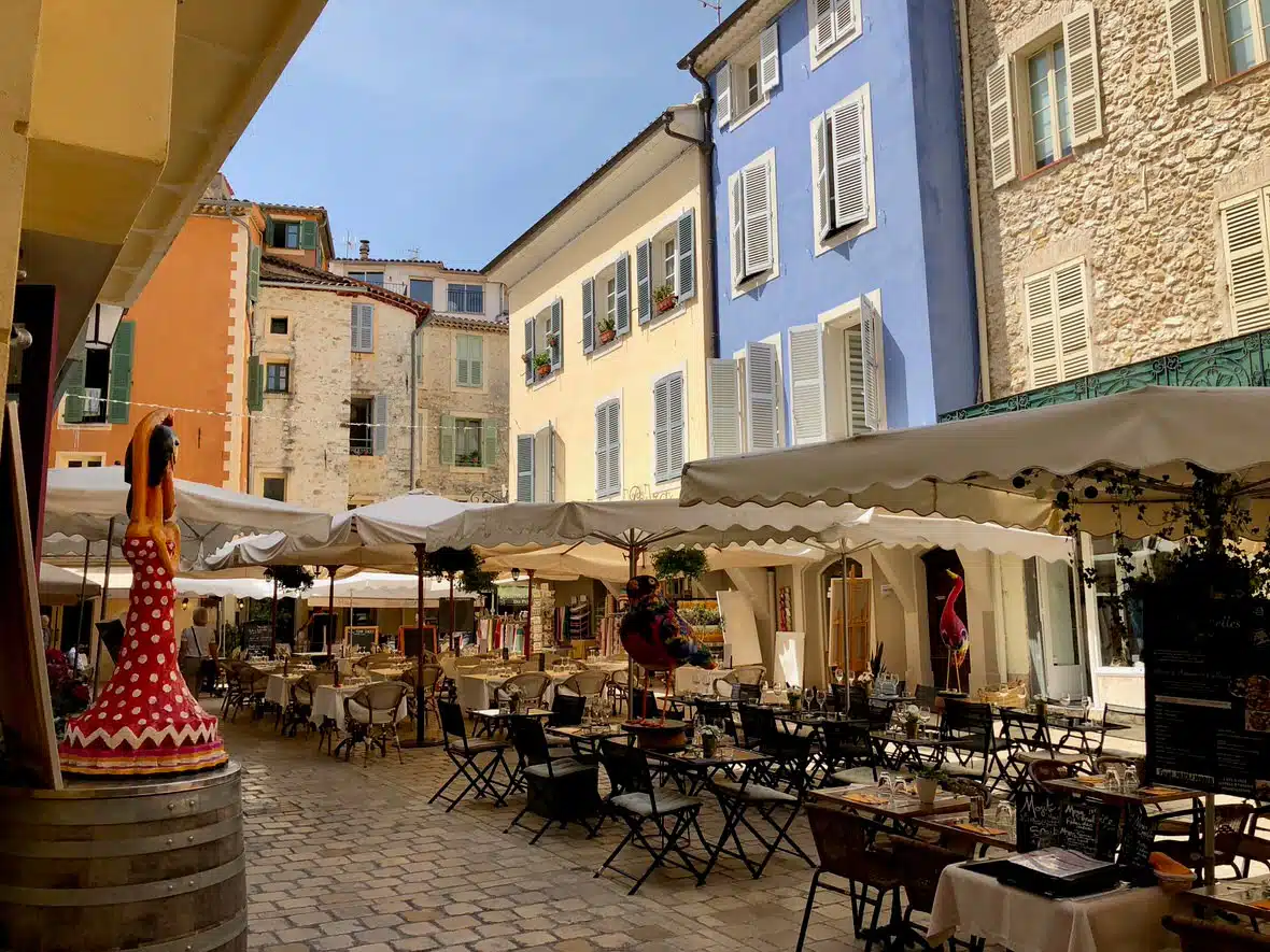 vence real provence cozy
