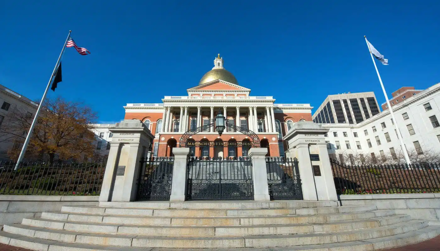 travel boston — Massachusetts State House