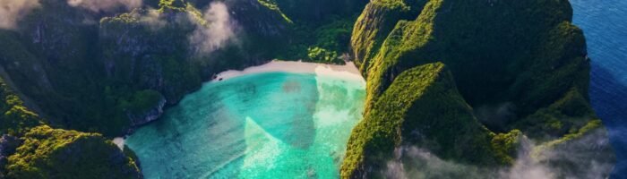 20 best islands to visit - Koh Phi Phi