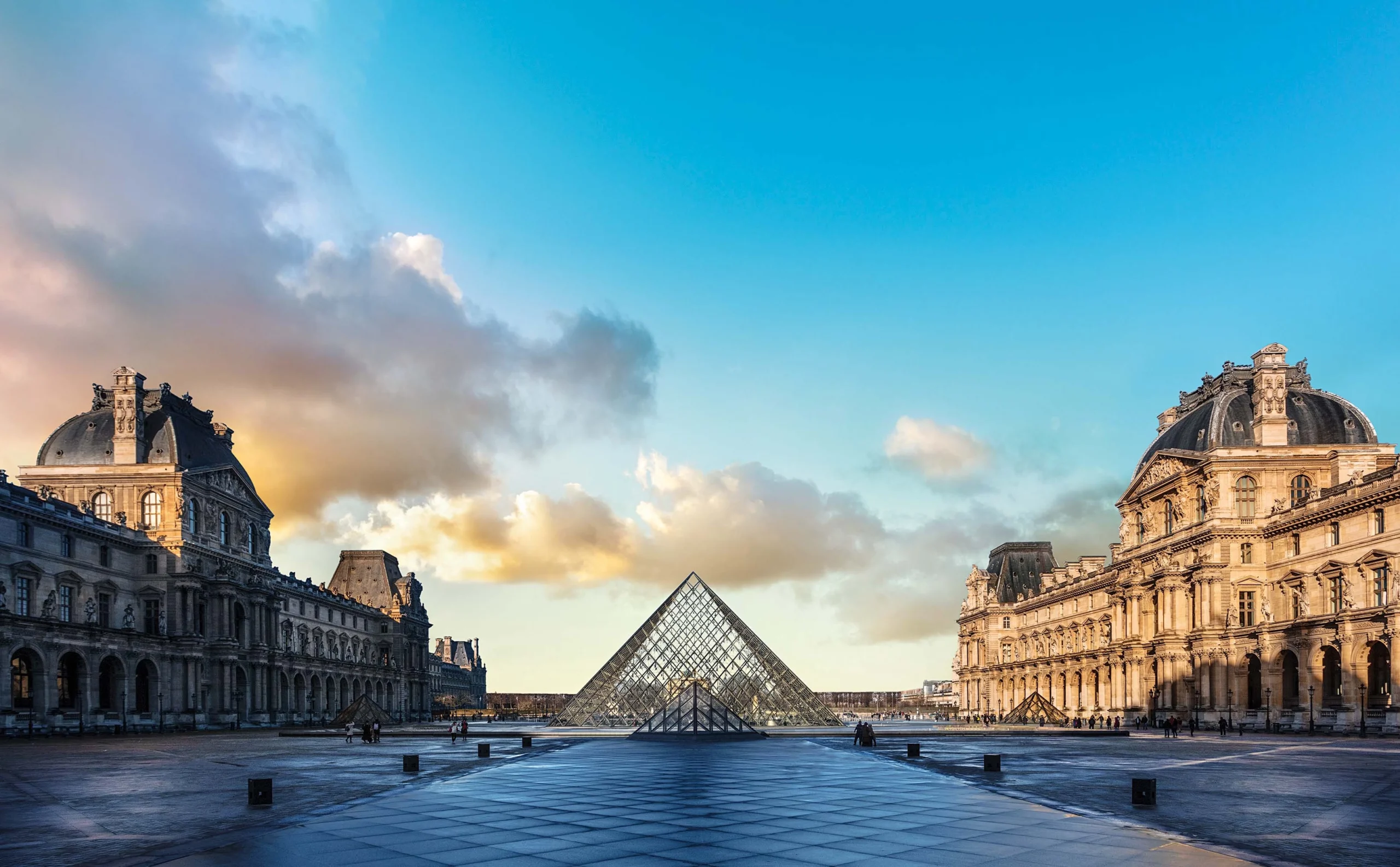 Paris and Its Incredible Museums - Louvre