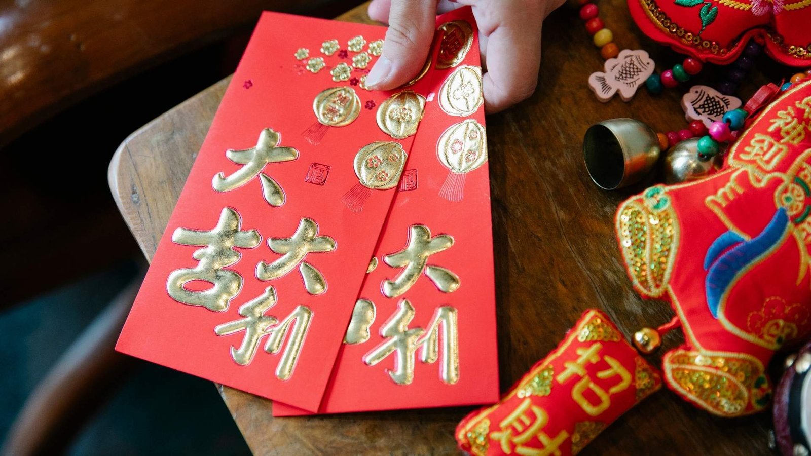 Red envelopes and festive decorations – symbols of luck and prosperity during Chinese New Year.